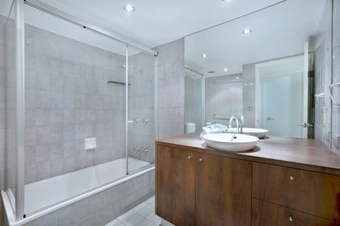 Genesis Apartments By Gold Coast Premium - Kempsey Accommodation 20