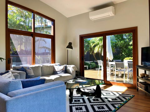 Villa 1 - 3 Parkedge Road - Kempsey Accommodation 5