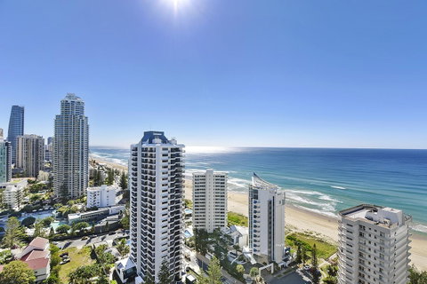 Surfers Century Oceanside Apartments - Kempsey Accommodation 16