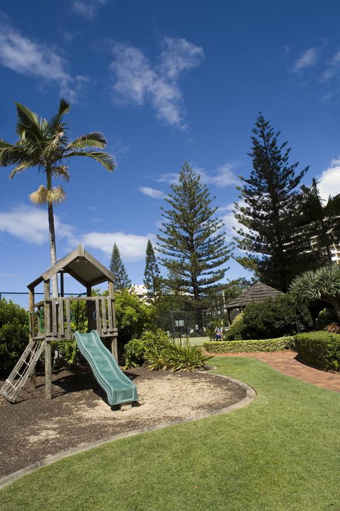 Surfers Century Oceanside Apartments - Kempsey Accommodation 29
