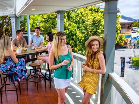 Hides Hotel - Kempsey Accommodation 22