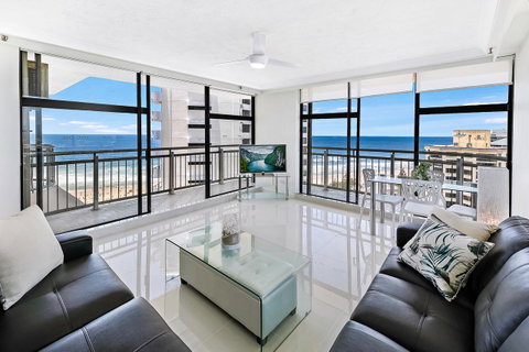 Beachcomber Holiday Apartment - Kempsey Accommodation 7