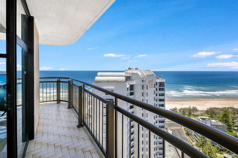Beachcomber Holiday Apartment - Kempsey Accommodation 3