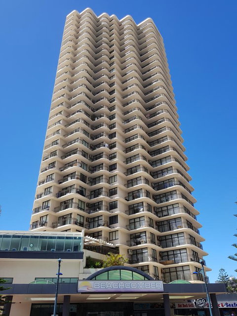 Beachcomber Holiday Apartment - Kempsey Accommodation 15