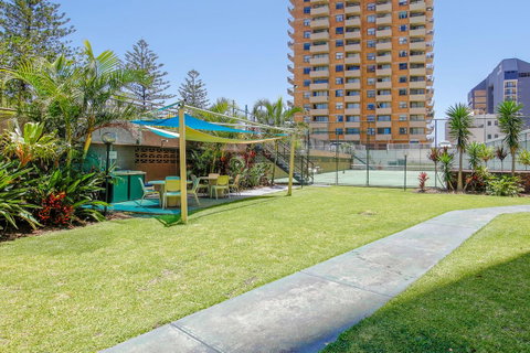 Beachcomber Holiday Apartment - Kempsey Accommodation 20