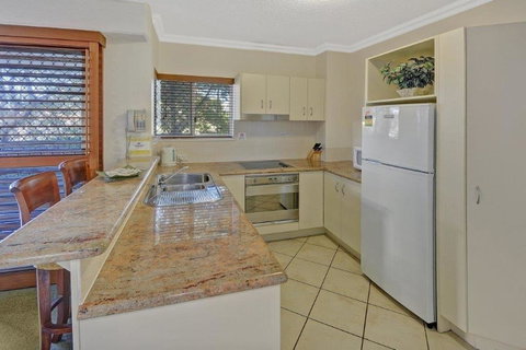 Raffles Mooloolaba - Kempsey Accommodation 9