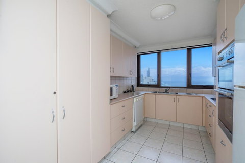 Surfers Aquarius On The Beach - Kempsey Accommodation 36