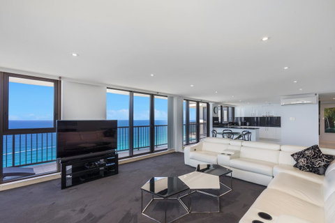 Surfers Aquarius On The Beach - Kempsey Accommodation 8