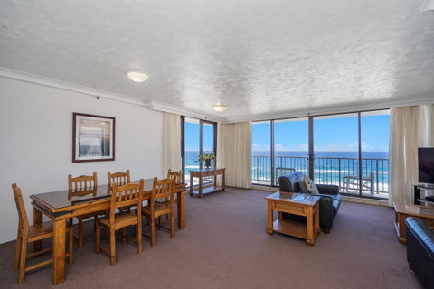 Surfers Aquarius On The Beach - Kempsey Accommodation 28