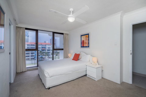 Surfers Aquarius On The Beach - Kempsey Accommodation 44