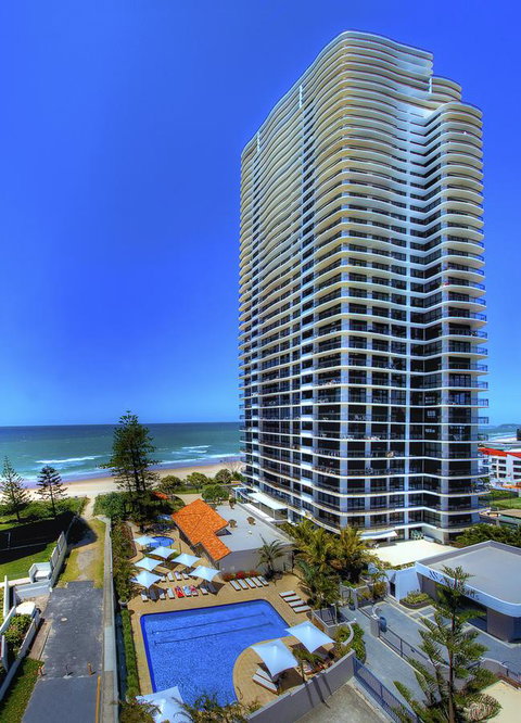 Surfers Aquarius On The Beach - Kempsey Accommodation 3