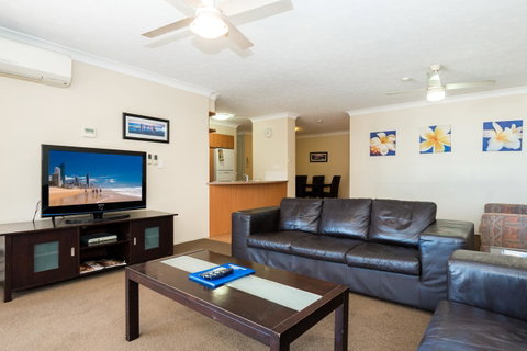 Breakers North Absolute Beachfront Apartments - Official - Kempsey Accommodation 32