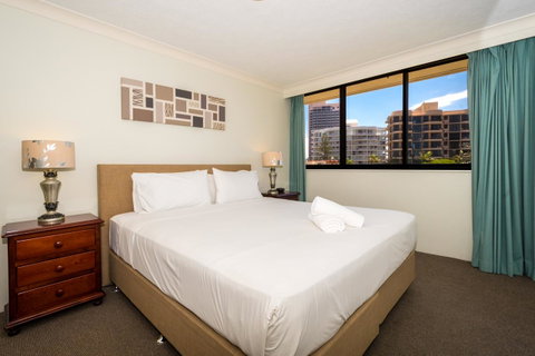 Breakers North Absolute Beachfront Apartments - Official - Kempsey Accommodation 19
