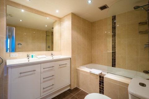 Breakers North Absolute Beachfront Apartments - Official - Kempsey Accommodation 36