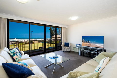 Breakers North Absolute Beachfront Apartments - Official - Kempsey Accommodation 22