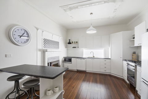The Lighthouse - Kempsey Accommodation 12