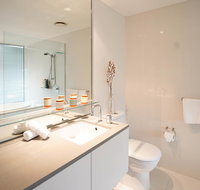 Circle On Cavill Surfers Paradise Apartments - Kempsey Accommodation