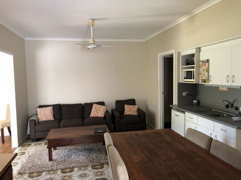 Montville Holiday Apartments - Kempsey Accommodation 15