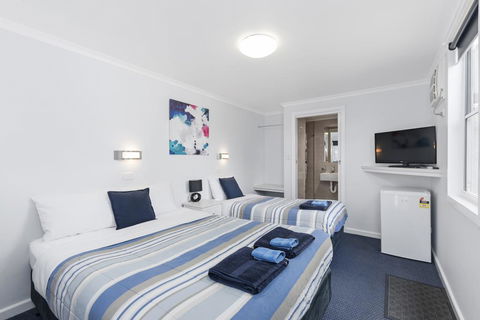 Wattle Grove Motel Maryborough - Kempsey Accommodation 1
