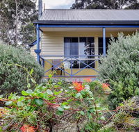 Waverley House Cottages - Kempsey Accommodation