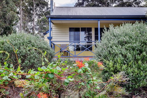 Waverley House Cottages - Kempsey Accommodation 0