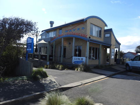 Waves Luxury Suites - Kempsey Accommodation 2