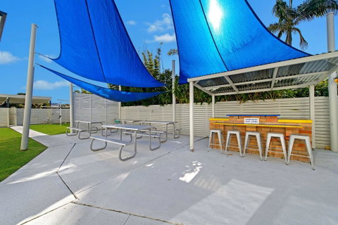 WAVES ON MAIN, 4/1 MAIN STREET - Kempsey Accommodation 2