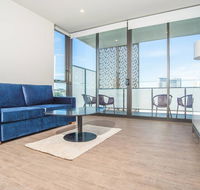 Wentworth Point 2Beds1Study2Bath Brand new APT - Kempsey Accommodation