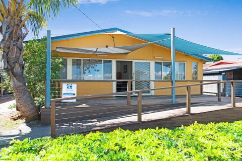 Wheelchair Friendly With Water Views - Welsby Pde, Bongaree - Kempsey Accommodation 0