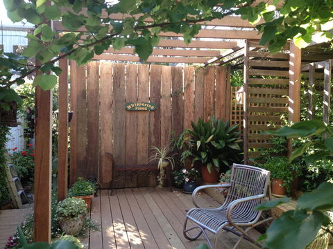 Whispering Pines Bed And Breakfast - Kempsey Accommodation 0