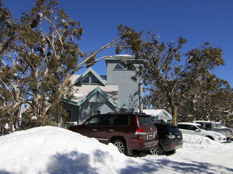 Whistler 5 - Kempsey Accommodation 1