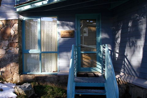 Whistler 8 Glacier - Kempsey Accommodation 0
