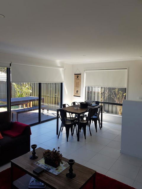 White Caps B - New Styles & Spacious Home - Kempsey Accommodation 1
