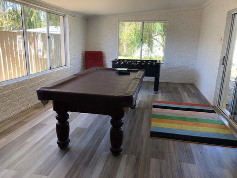 White Cottage - Kempsey Accommodation 1