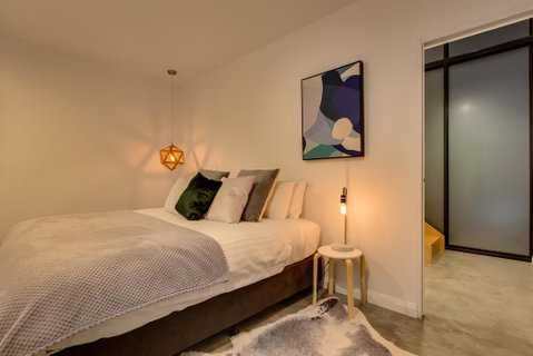 White Room Apartments - Kempsey Accommodation 1