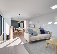 White Room Apartments - Kempsey Accommodation