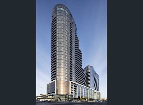 Whitehorse Tower - Kempsey Accommodation 0