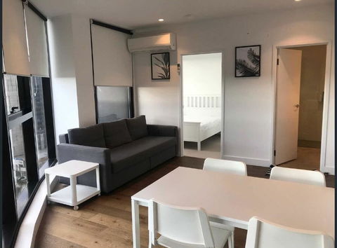 Whitehorse Tower - Kempsey Accommodation 2
