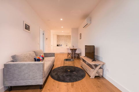 Whitehorse Tower Deluxe 1 Bedroom With View - Kempsey Accommodation 2