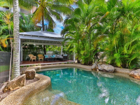 Whitehouse - Palm Cove - Kempsey Accommodation 0