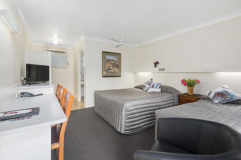 Whiteoaks Motel & Lodges - Kempsey Accommodation 2