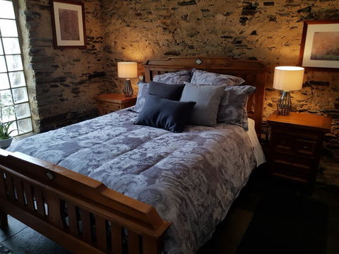 William Hunt's Retreat - Redwood Studio - Kempsey Accommodation 2