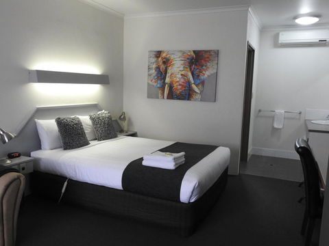 Wine Village Motor Inn - Kempsey Accommodation 1