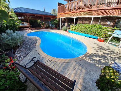 Wonderland Retreat - Kempsey Accommodation 0