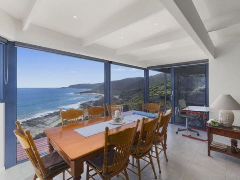 Wye Escape With Amazing Sweeping Ocean Views - Kempsey Accommodation 1