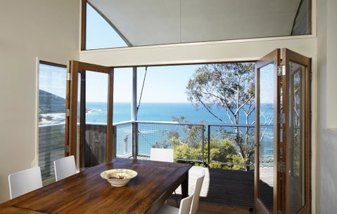 Wye View Architecturally Designed Stunning Views - Kempsey Accommodation 1