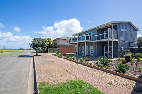 Xanadu - Aldinga Beach - Kempsey Accommodation 1