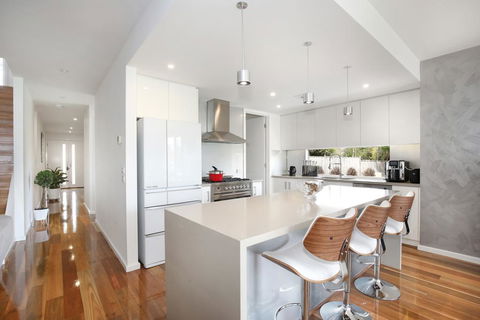 Xus Residence - Kempsey Accommodation 3