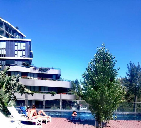 Yarra River Luxury 1BD Apartment - Kempsey Accommodation 0