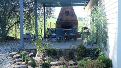 Yea Wood Duck Cottage - Kempsey Accommodation 0
